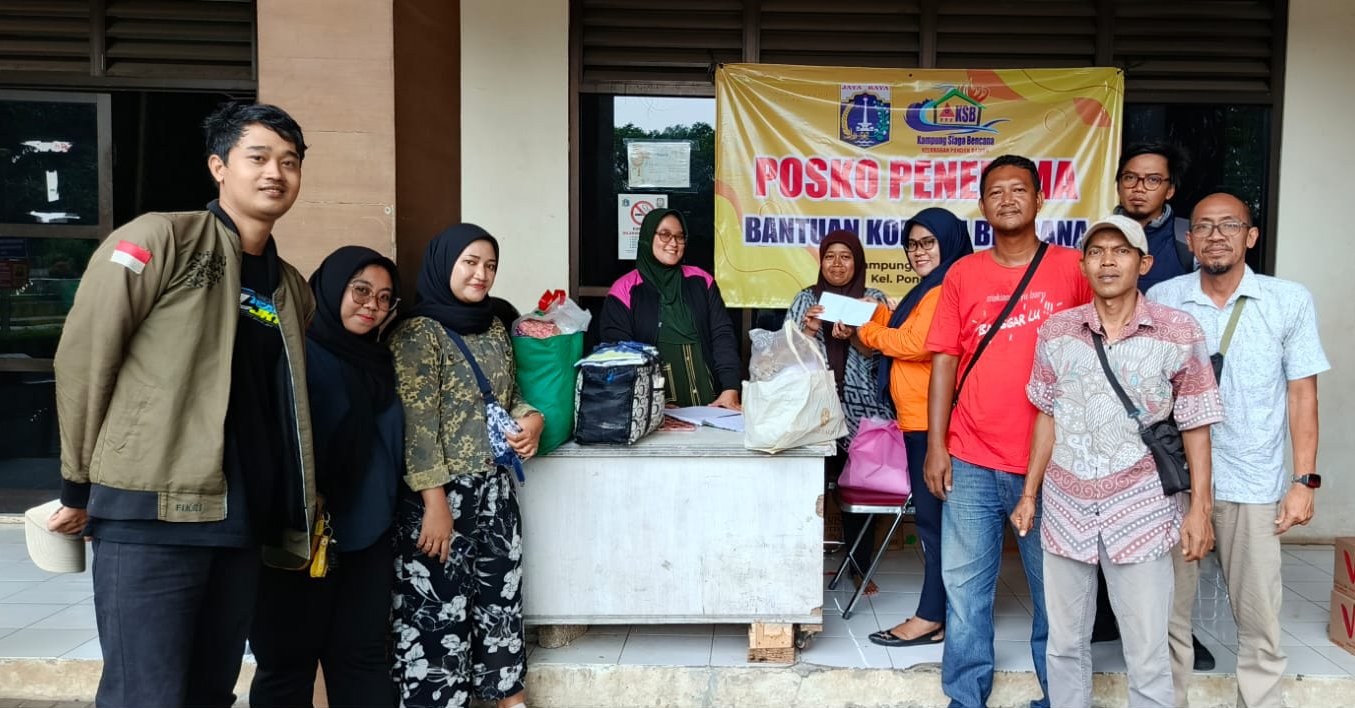 Pemberian Santunan Kepada Korban Kebakaran Tegal Amba